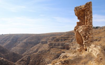 November Travel Guide: Nahal Tekoa, Valley of Monks and Kings